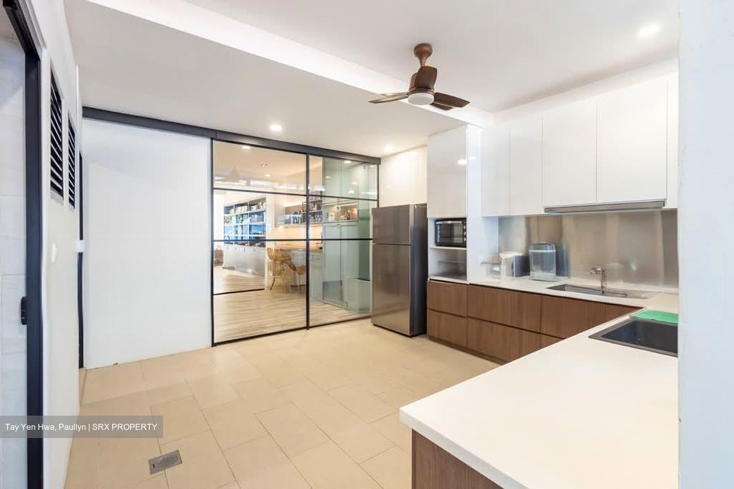 Lorong How Sun (D19), Terrace #589157411